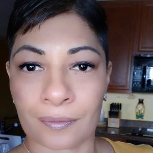 Meet your Posher, Cristina